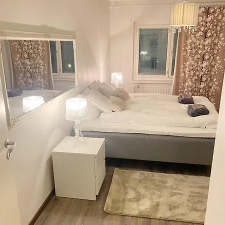 Apartment Tilava Kaksio- Keskusta- Autopaikka *