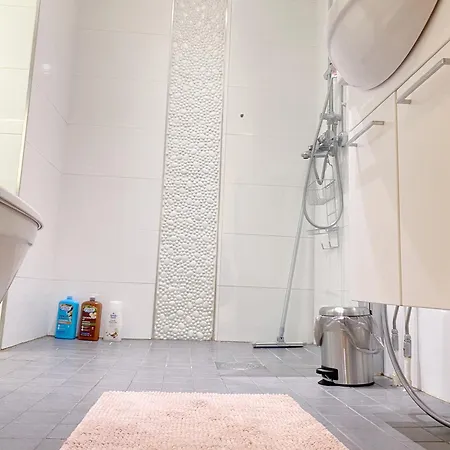 Tilava Kaksio- Keskusta- Autopaikka Apartamento *