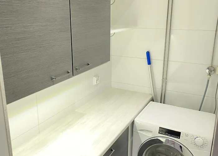 Tilava Kaksio- Keskusta- Autopaikka